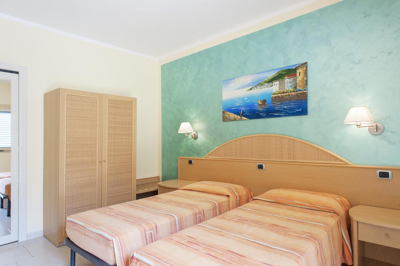 Hotel La Tramontana Сан-Домино Экстерьер фото